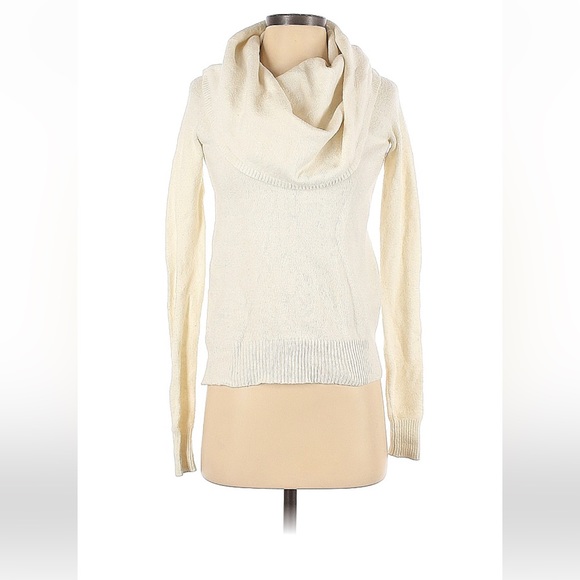 BCBGMaxAzria Ivory Pullover Sweater - Picture 1 of 2